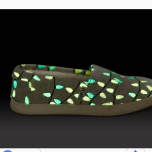 toms christmas light shoes womens